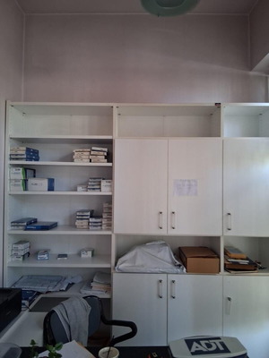 Professional shelving unit with cabinets, like new, 225×220×35 cm