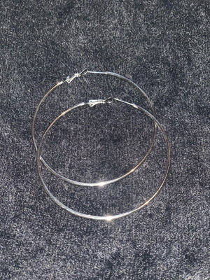 Hoop earrings new, silver