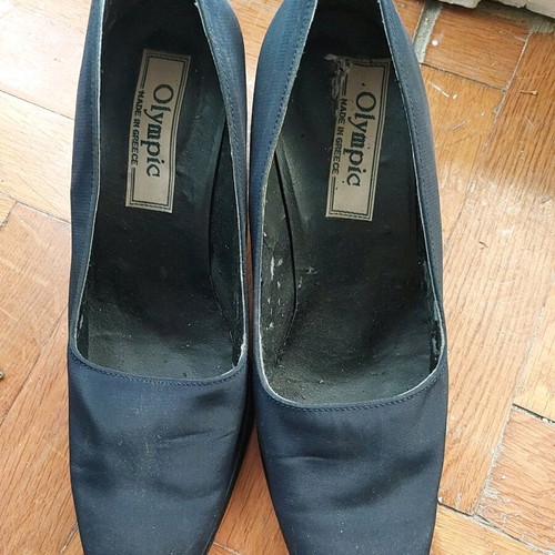 Olympic shoes used, collectible Olympiakis