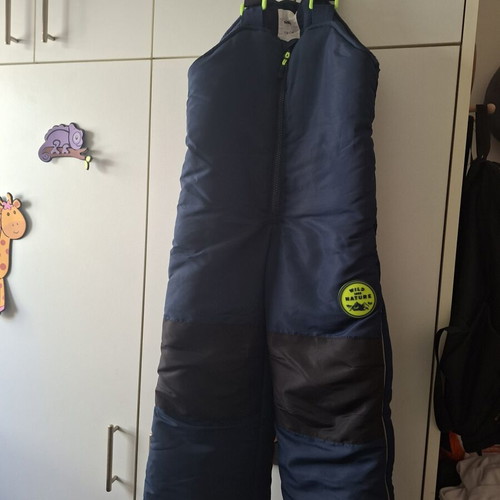 Ski pants salopette like new, size 116, warm with fluorescent straps