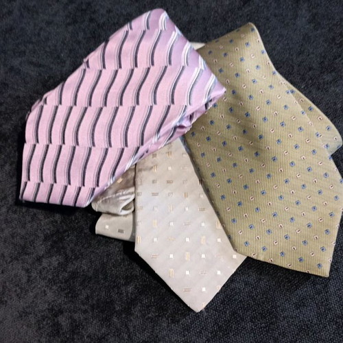 Silk branded ties like new, set of 3