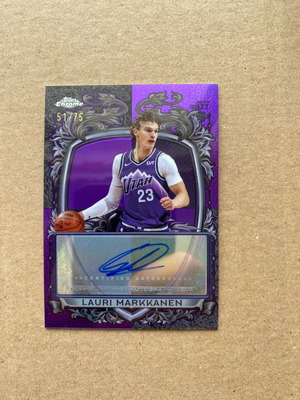 Topps Chrome Lauri Markkanen autograph σαν καινούργιο /75