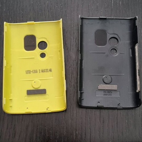 Genuine Sony Ericsson X10 Mini covers like new, black and green