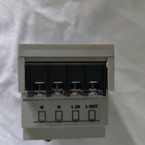 Power relay timer 30A like new