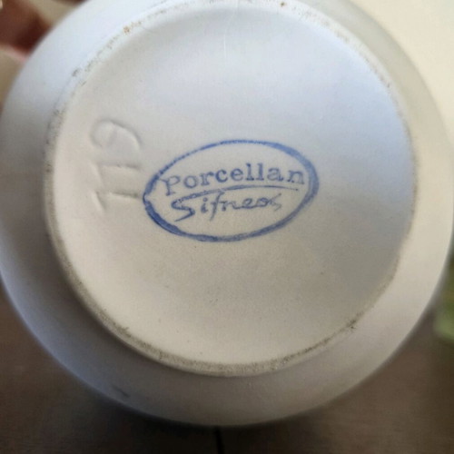 White Sifnos porcelain vase like new
