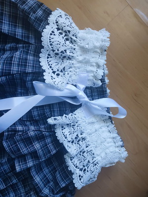 Wide white lace belt new, adjustable size