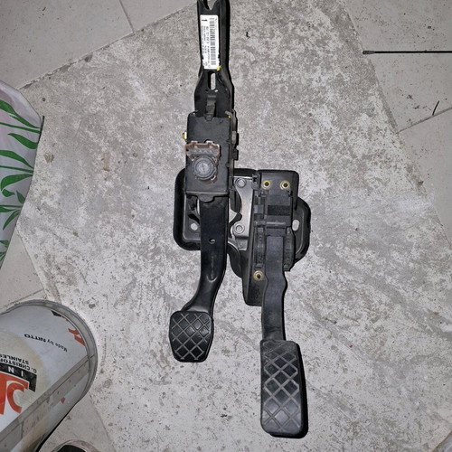 Vw Polo pedal assembly used