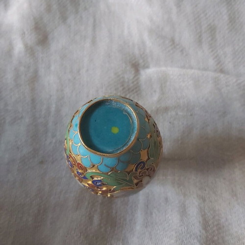 Cloisonne vase used with colorful enamels