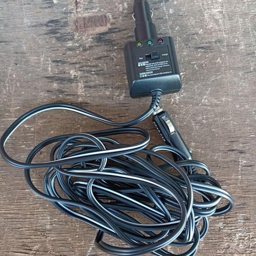 Tronic H-3031 Car Battery Charging Cable like new