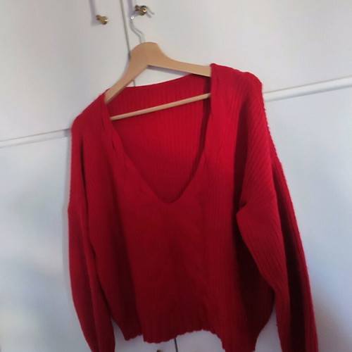 Knitted sweater red used, barely worn