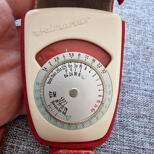Weimarlux vintage light meter used, classic retro exposure meter