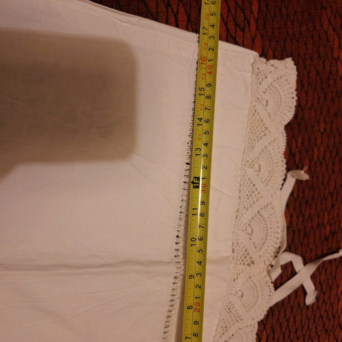 Pillowcases with handmade lace like new, set of 2 pieces