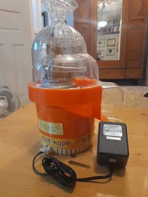 Popcorn maker used