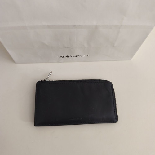 Calvin Klein leather card holder like new, black, 4 card slots