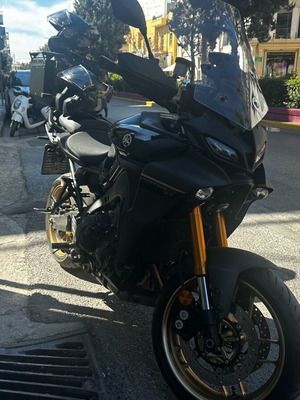 Μηχανή Yamaha Tracer 900 GT 2024 σαν καινούργιο, μαύρο