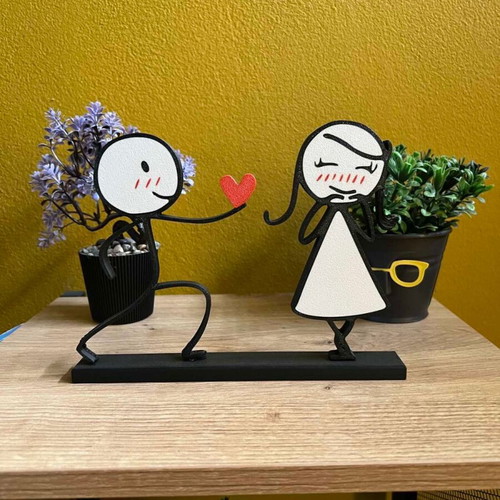 Couple in Love Display Stand with Heart new