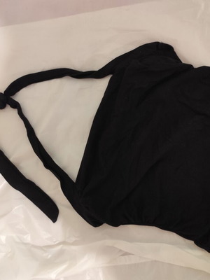 Top black size S like new with neck tie