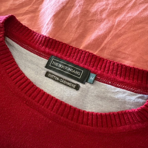 The Bostonians men's sweater cashmere and cotton like new, size M red