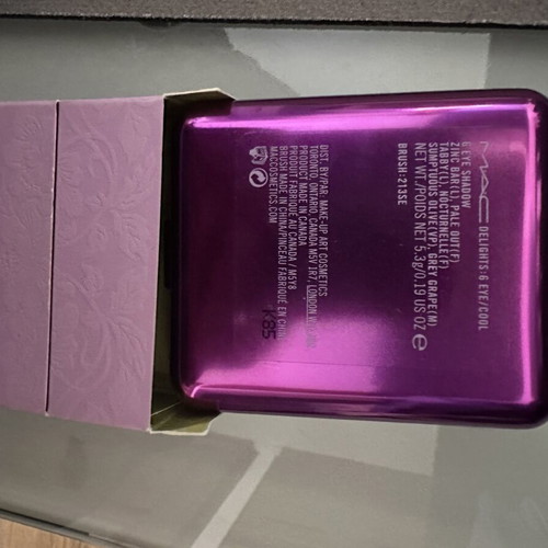 Mac eyeshadow palette, new