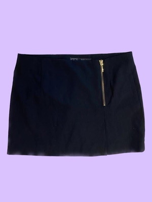 Zara black mini skirt used, size medium