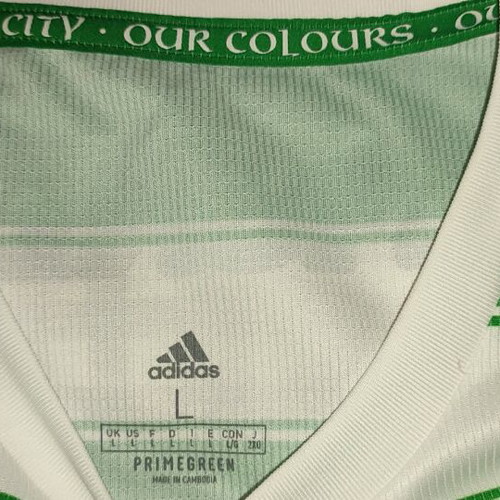 Celtic authentic 2021-2022 jersey new in excellent condition