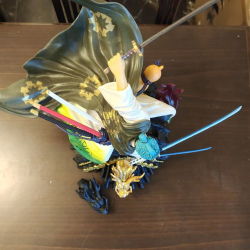 One Piece Zoro Wano Statue like new with second head