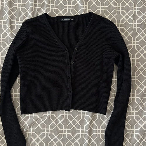 Brandy Melville black cardigan used, cropped style