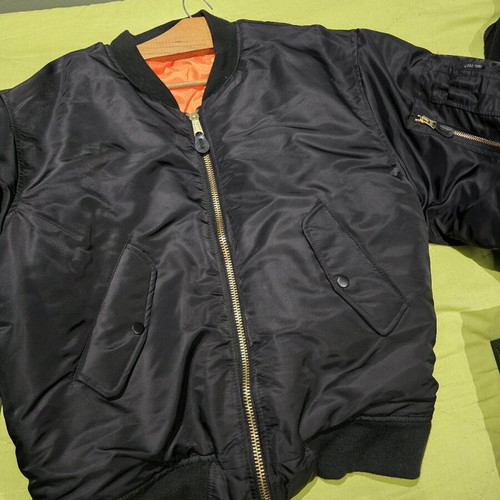 Mil-Tec MA-1 Flight Jacket like new, black thick jacket