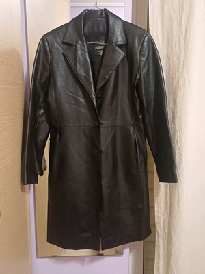 Positive leather women's mid-length coat size M like new