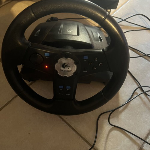 Racing wheel and pedals for PlayStation 2 like new with box and papers