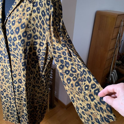 Leopard Print Shirt Tunic new, size M-L, viscose fabric
