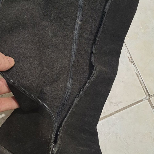 Women's leather boots like new, size 38, black