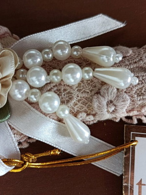Trimar hand mirror new, romantic