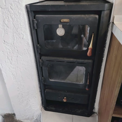 Wood stove with oven used, 45x49x93 cm