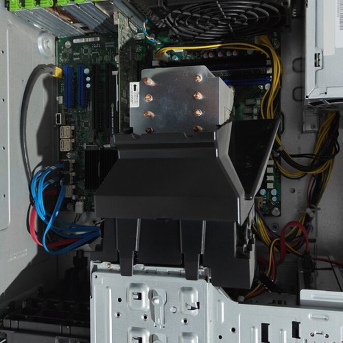 Fujitsu Celsius m740n workstation with Intel Xeon E5-1620v3, 16GB RAM, Quadro K600