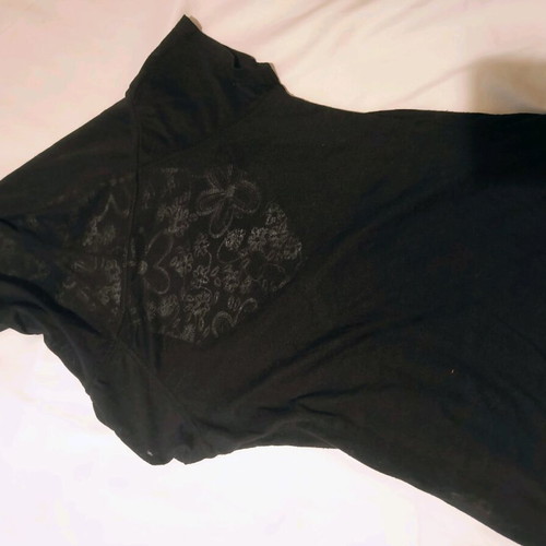 Lynne wrap top with hood like new, black, velvet details