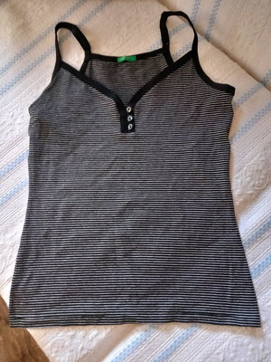 Benetton blouse used, size S, black
