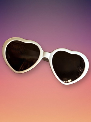 Heart Shaped Sunglasses light blue, new
