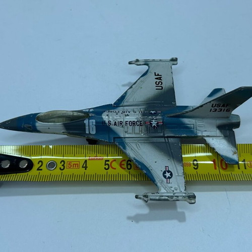 Matchbox 1976 Skybusters F-16 SB24 used