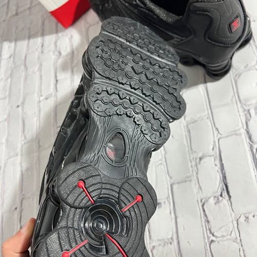 Nike Shox 46 new black sneakers