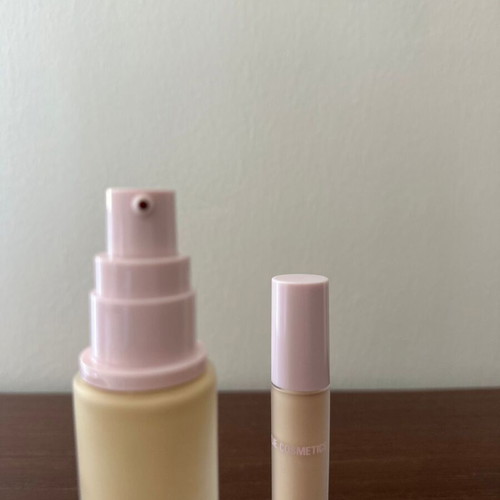 Kylie Cosmetics Power Plush Longwear Foundation & Concealer new