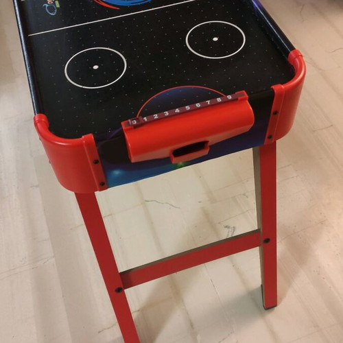 Air hockey game like new with all accessories