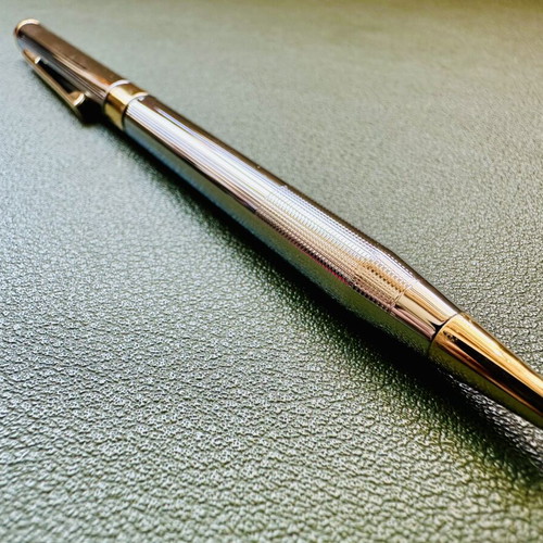 Zippo metal pen silver with gold details