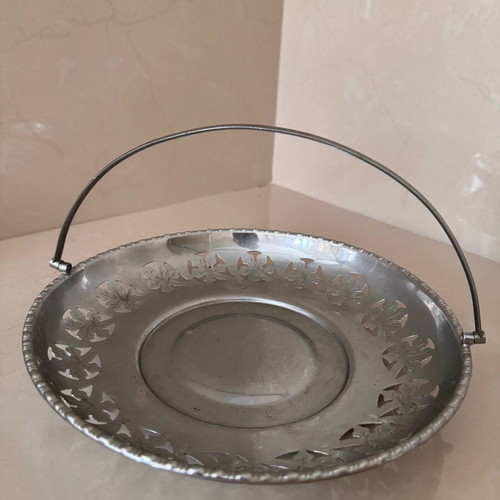Metal tray basket like new, diameter 23 cm