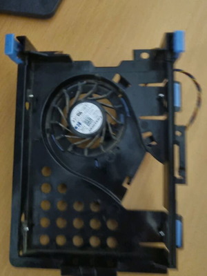 Βάση HDD με ανεμιστήρα μεταχειρισμένη