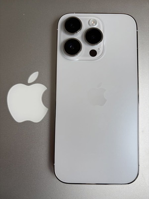 iPhone 14 Pro λευκό 128GB σαν καινούργιο με κουτί και αξεσουάρ
