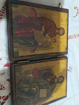 Religious icon diptych