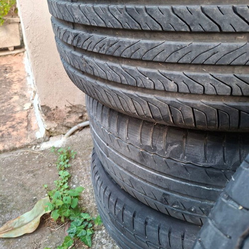 Michelin Primacy HP tires used, 3x 225/55 R16 95W and 1 Walin