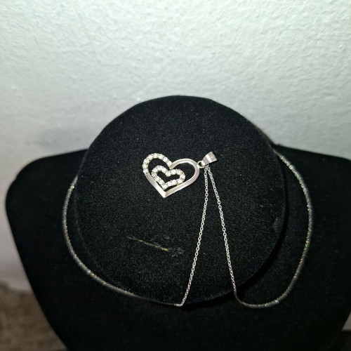 Silver necklace 925 like new with double heart