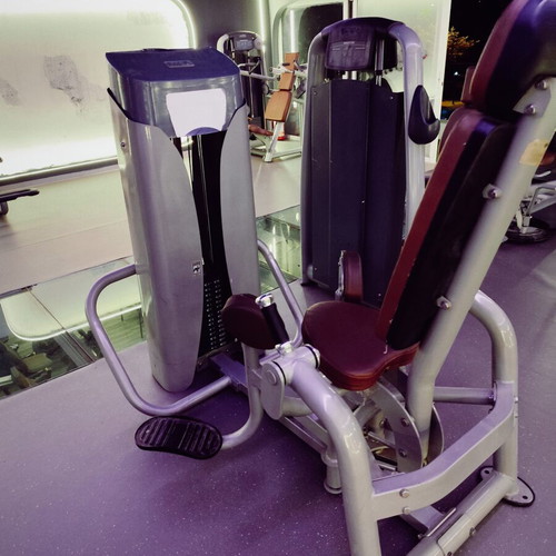 Adductor machine